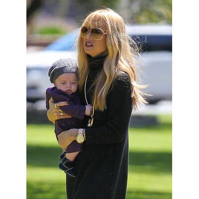 Rachel Zoe im Park mit ihren Söhnen Skyler & Kaius