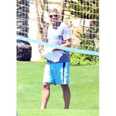 George Clooney sogar im Urlaub sportlich