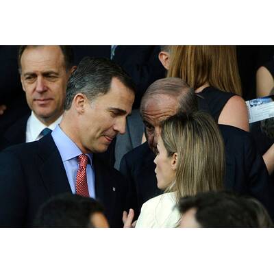 Kronprinzessin Letizia & Felipe bei Fußballmatch
