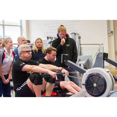 Prinz Harry trifft Sportler für 