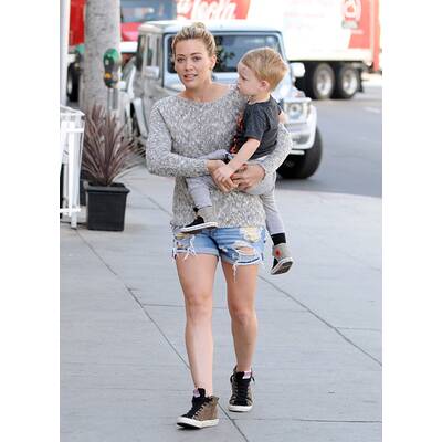 Stars im Casual-Look