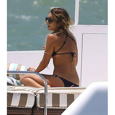 Die Stars machen Strandurlaub: Minnie Driver.