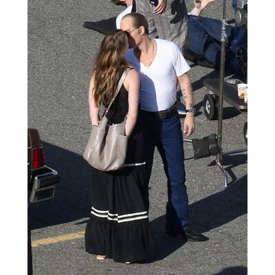 Johnny Depp & Amber Heard turteln was das Zeug hält