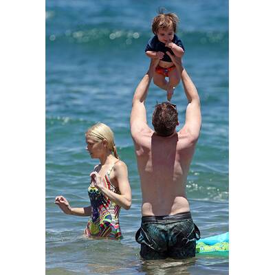Jaime King urlaubt auf Maui mit Ehemann und Baby