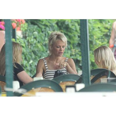 Pamela Anderson erinnert an Baywatch-Zeiten