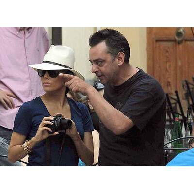 Eva Longoria bummelt in Taormina