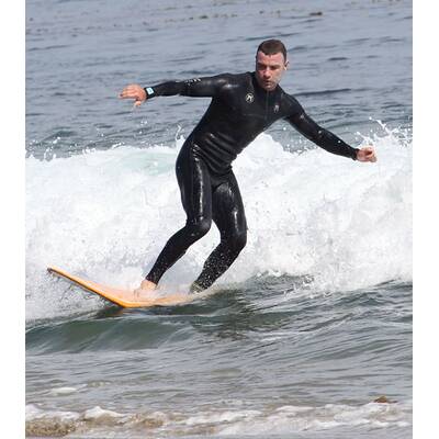 Die Stars machen Strandurlaub: Minnie Driver.