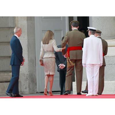 Königin Letizia strahlt neben Ehemann Felipe
