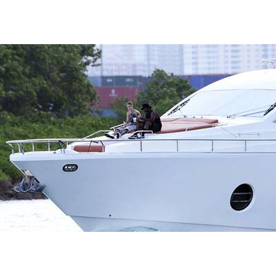 Justin Bieber feiert auf einer Yacht