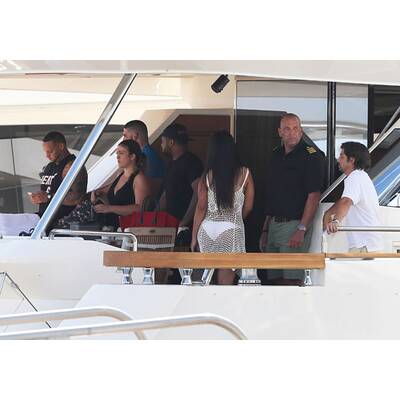 Justin Bieber feiert auf einer Yacht