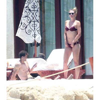 Die Stars machen Strandurlaub: Minnie Driver.