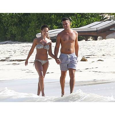 Jessica Alba: Sexy Bikiniurlaub in Mexiko