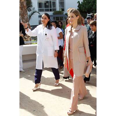 Königin Letizia besucht Krebspatienten in Marokko