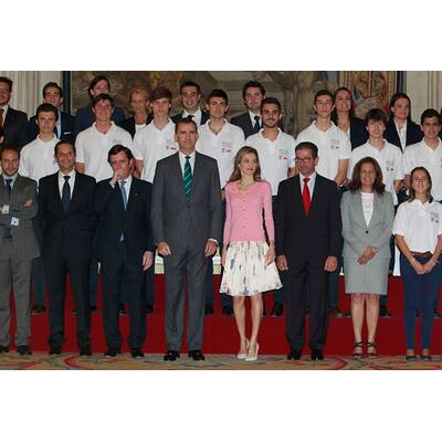 Königin Letizia & König Felipe: Besuch an der Uni