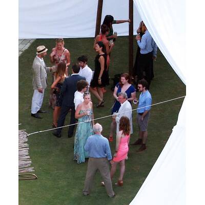 Adam Levine & Behati Prinsloo heirateten vor Stargästen