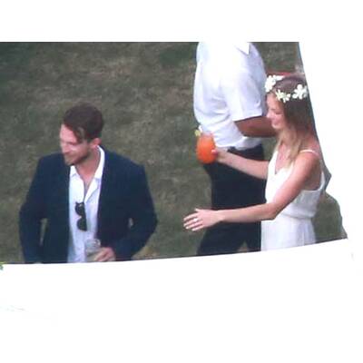 Adam Levine & Behati Prinsloo heirateten vor Stargästen