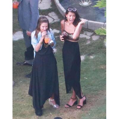 Adam Levine & Behati Prinsloo heirateten vor Stargästen