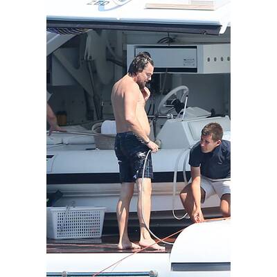 Leonardo DiCaprio & Toni Garrn relaxen in St. Tropez