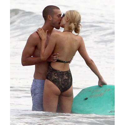 Paris Hilton hat einen Sommerflirt