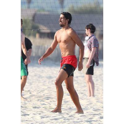 Sami Khedira: Strandspaß ohne Lena Gercke