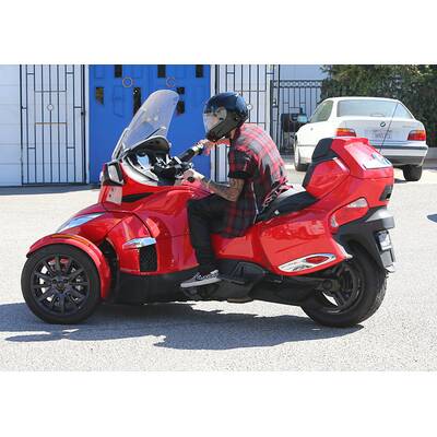 Justin Bieber macht die Straßen von L.A. unsicher