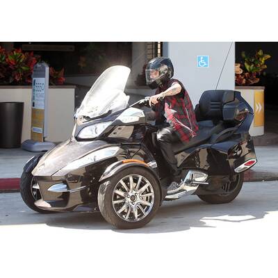 Justin Bieber macht die Straßen von L.A. unsicher