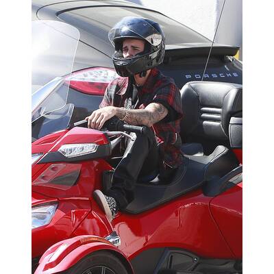 Justin Bieber macht die Straßen von L.A. unsicher