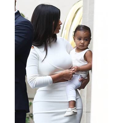 Kim Kardashian unterwegs mit Nori