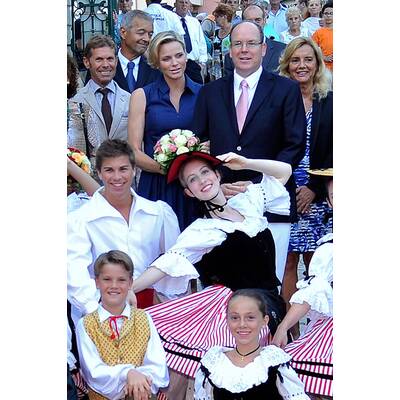 Charlène strahlt neben Albert bei traditionellem Picknick