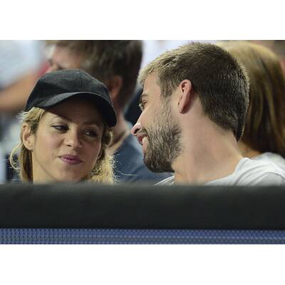 Shakira & Piqué turteln bei Basketball-Match