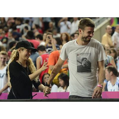 Shakira & Piqué turteln bei Basketball-Match