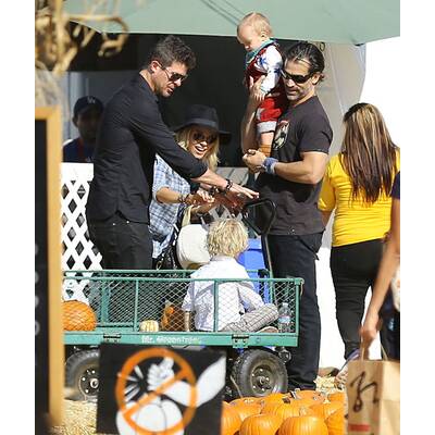 Robin Thicke & Julian: Vater-Sohn-Tag bei Mr. Bones