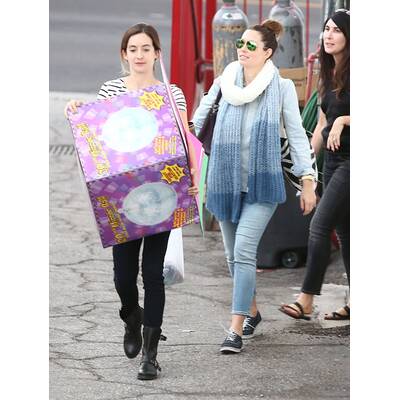 Jessica Biel mit sehr verdächtigem Bäuchlein