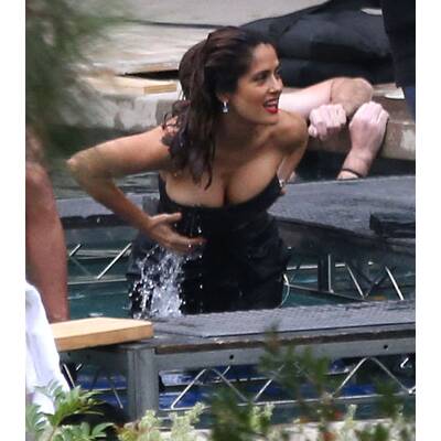 Salma Hayek zeigt vollen Einsatz