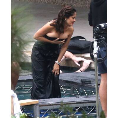 Salma Hayek zeigt vollen Einsatz