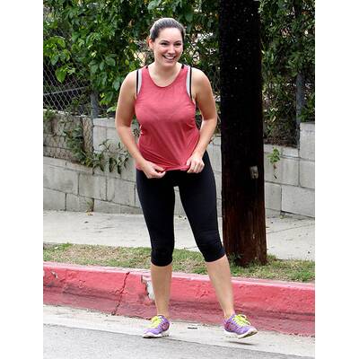 Kelly Brook macht sich nass