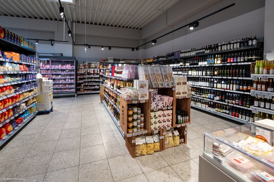 Rund 800 m² Verkaufsfläche im BILLA Team Imamovic bieten Platz für ein breites Sortiment.