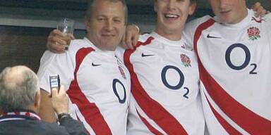 So feierte Prinz Harry Rugby-Sieg Englands