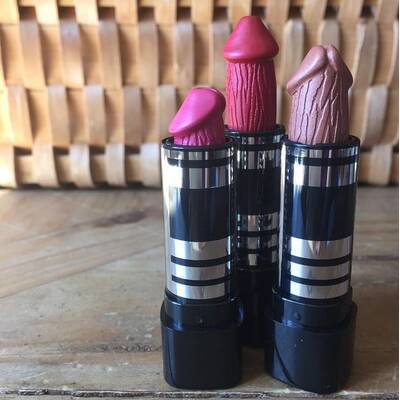 Lipdicks - Penis-Lippenstifte erobern Instagram