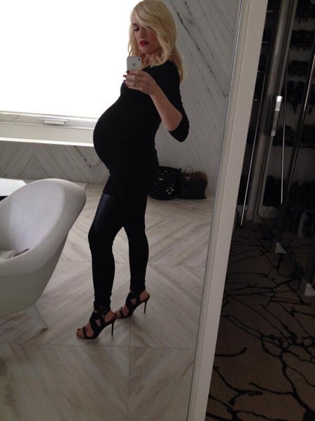 Gwen Stefani zeigt Babybauch-Selfie