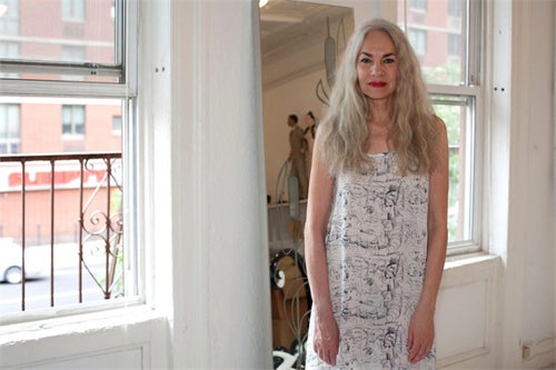 62-Jährige halbnackt für American Apparel