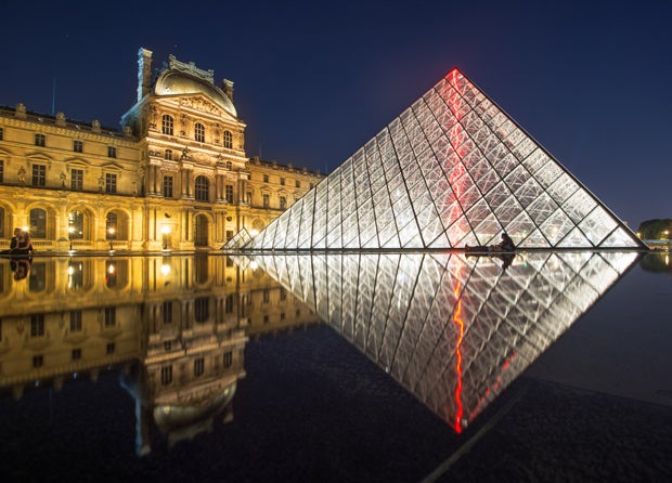 Pyramide Louvre
