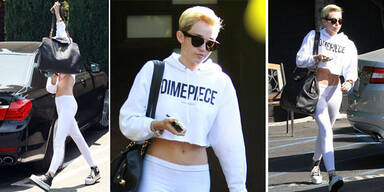 Miley Cyrus zeigt Bauch