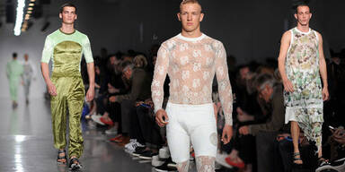 London: M&auml;nner in Spitze und Cut-Out?