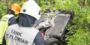 St. Florian: Überschlag nach Überhol-Manöver