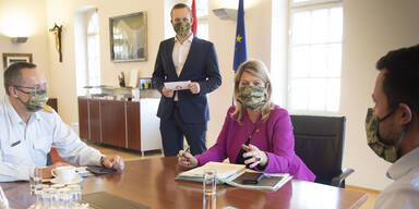 Tarnmasken Bundesheer