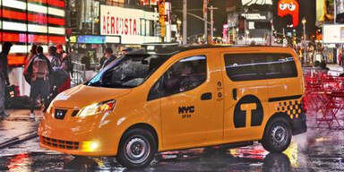 Japan-Van statt Stra&szlig;enkreuzer