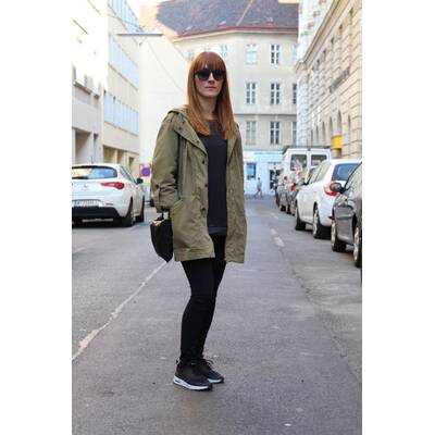 Street-Style Riverside