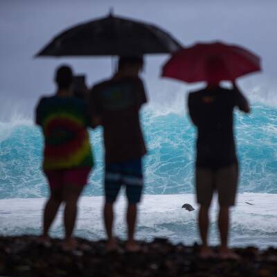 Monsterwellen am Strand