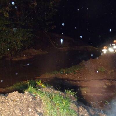 Pumparbeiten der Feuerwehr